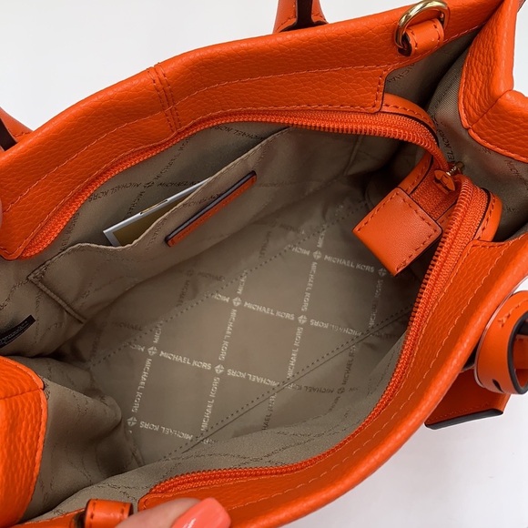 Michael Kors Mirella Small Pebbled Leather Crossbody Top Zip XBODY Bag Poppy NWT - Picture 11 of 16